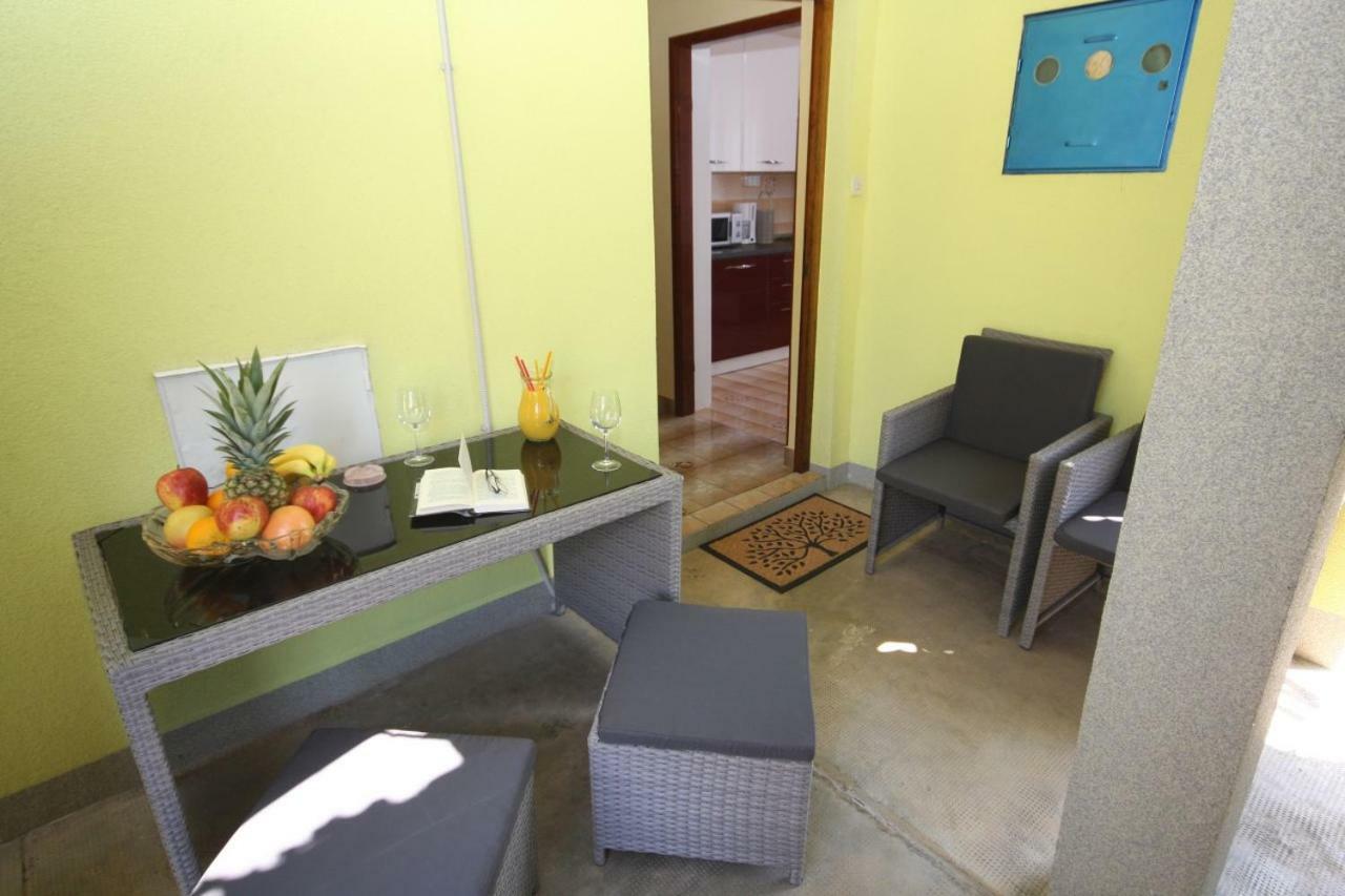 Two Bedroom Apartment, Nice Neighborhood, Free Parking, Wifi Pula Ngoại thất bức ảnh